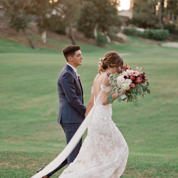 Meet your Posher, Gabrielle - Picture 3 of 3